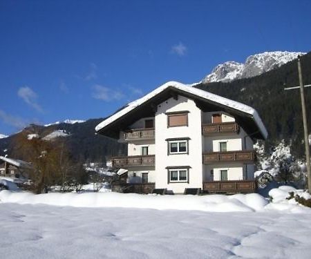 Ferienwohnungen/Holiday Apartments Lederer Reisach Luaran gambar